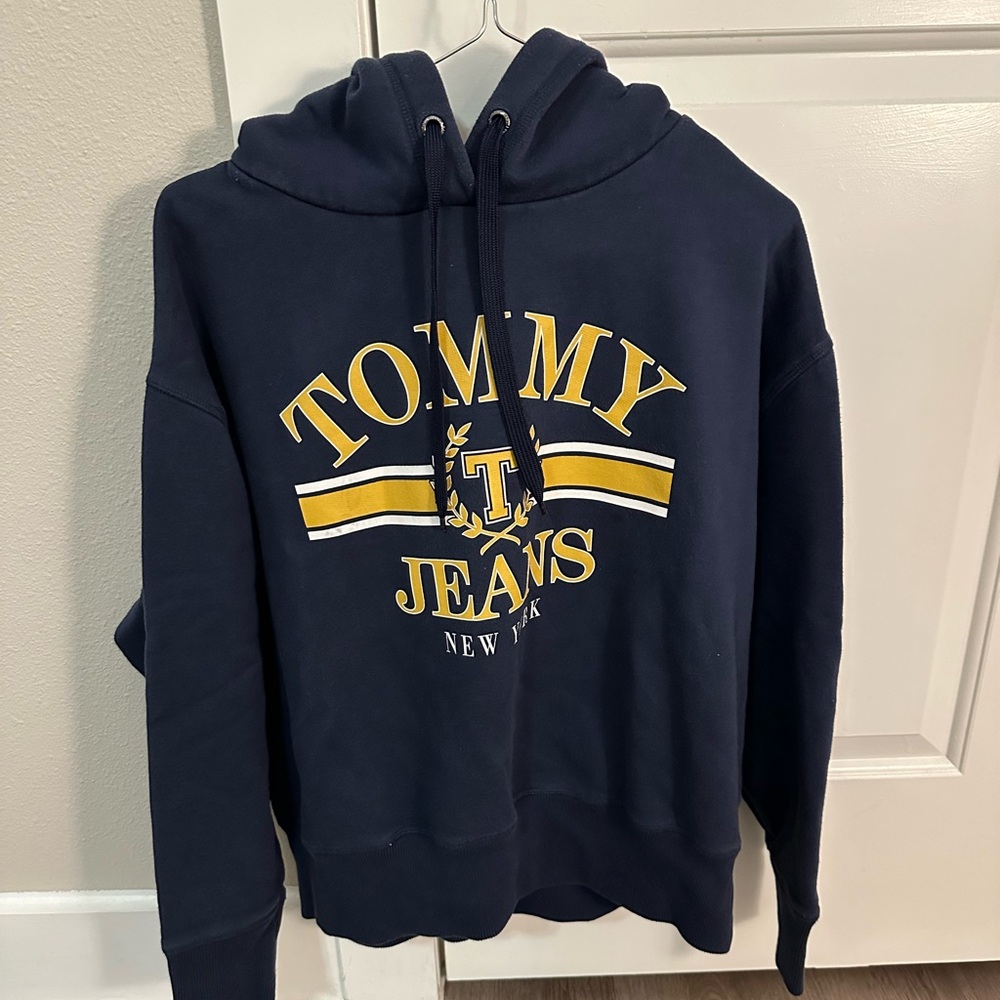 TOMMY JEANS NAVY HOODIE